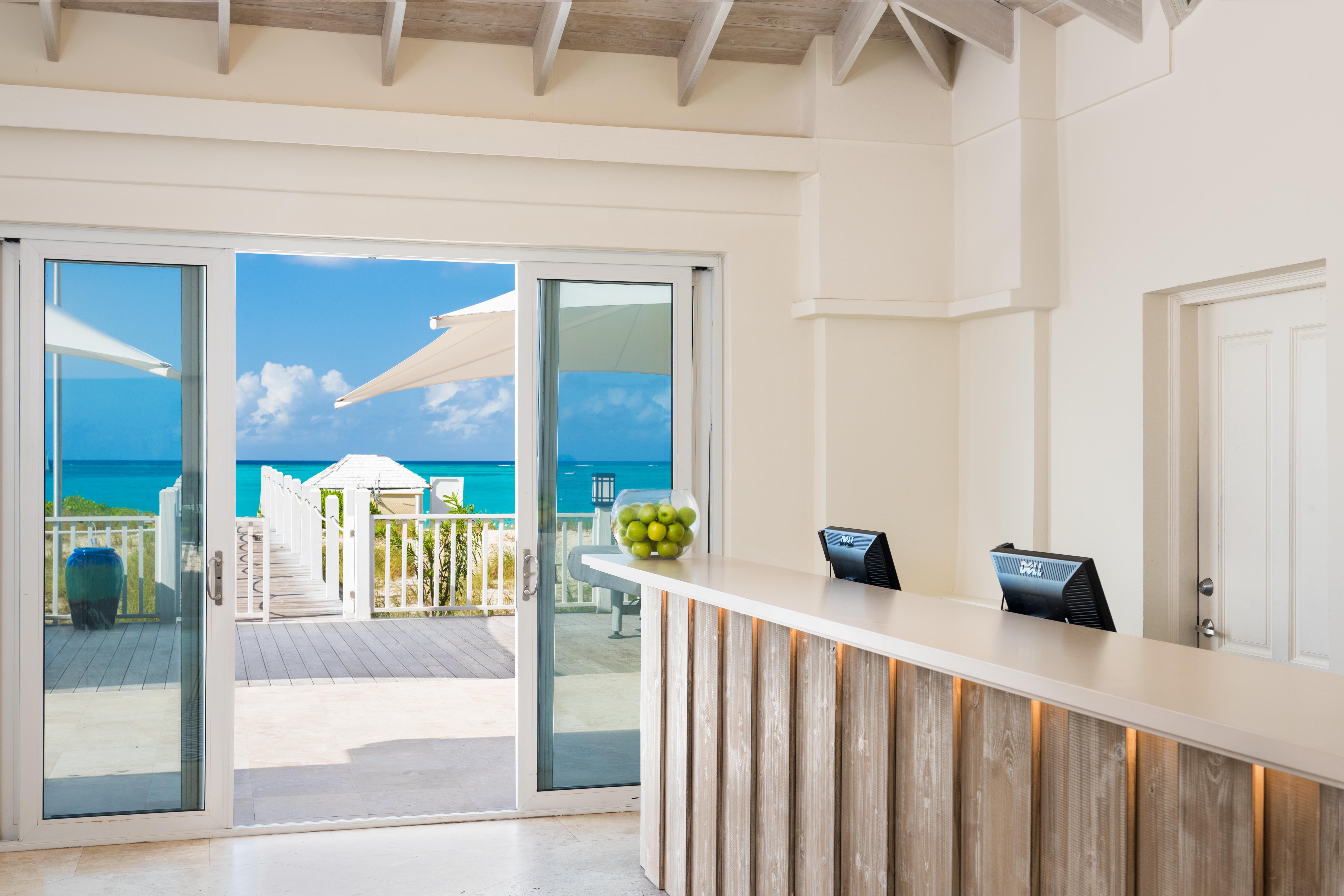 Alexandra Resort Grace Bay Exteriér fotografie